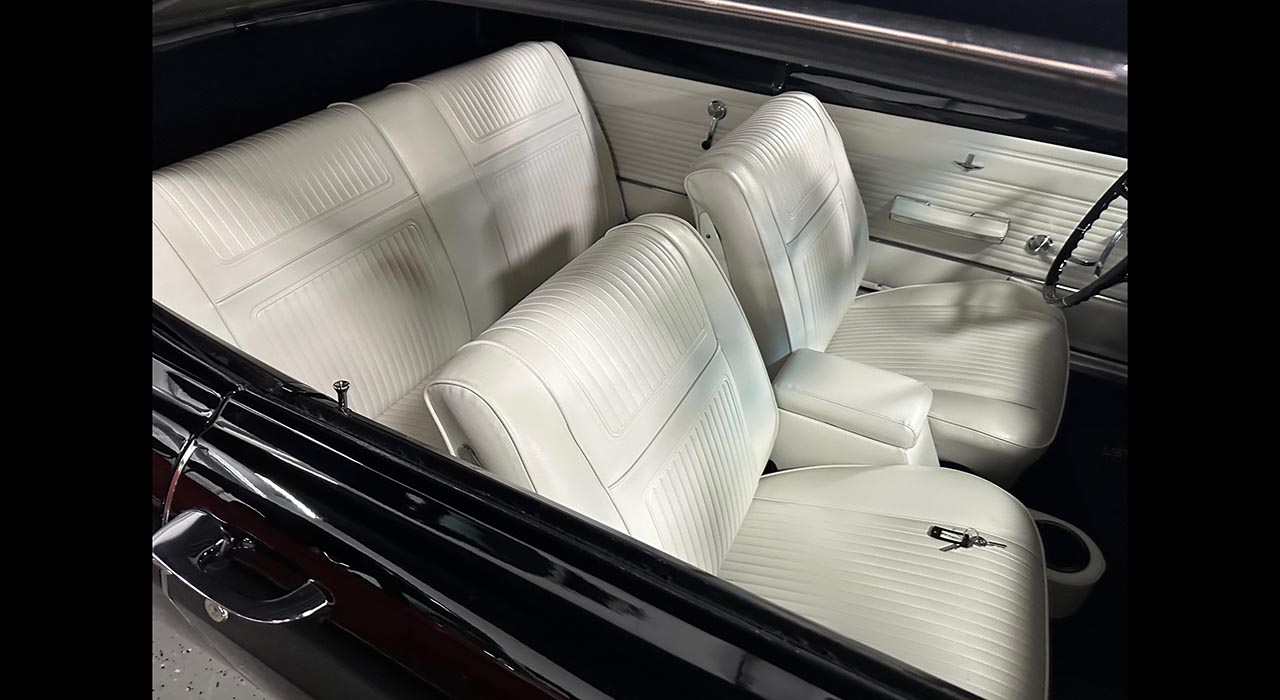 8th Image of a 1965 CHEVROLET CORVAIR MONZA