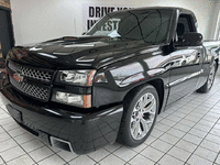 Image 3 of 22 of a 2006 CHEVROLET SILVERADO 1500