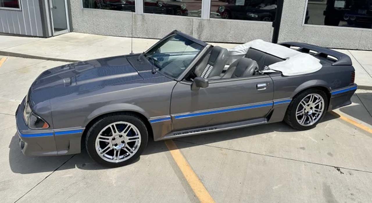 5th Image of a 1989 FORD MUSTANG GT