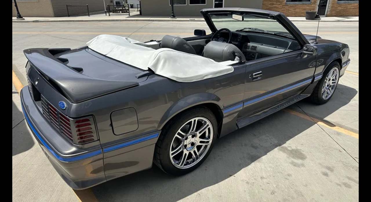 8th Image of a 1989 FORD MUSTANG GT