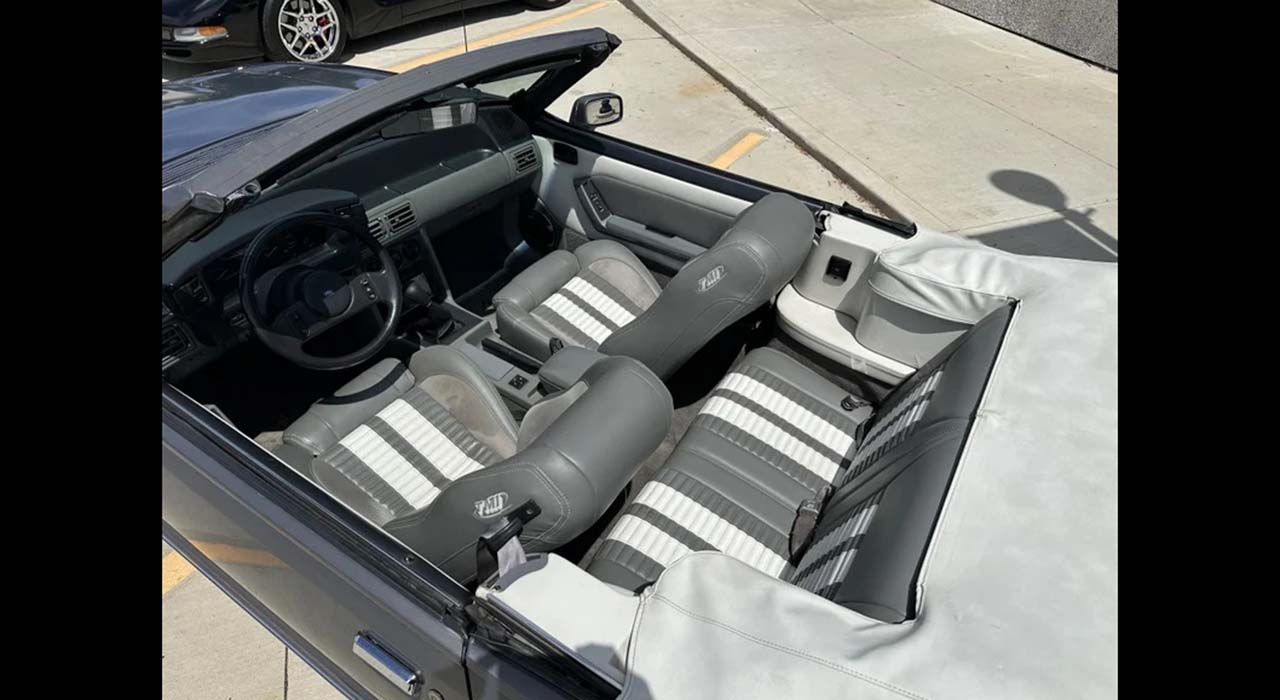 14th Image of a 1989 FORD MUSTANG GT
