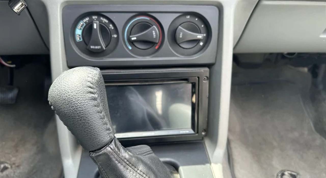 20th Image of a 1989 FORD MUSTANG GT