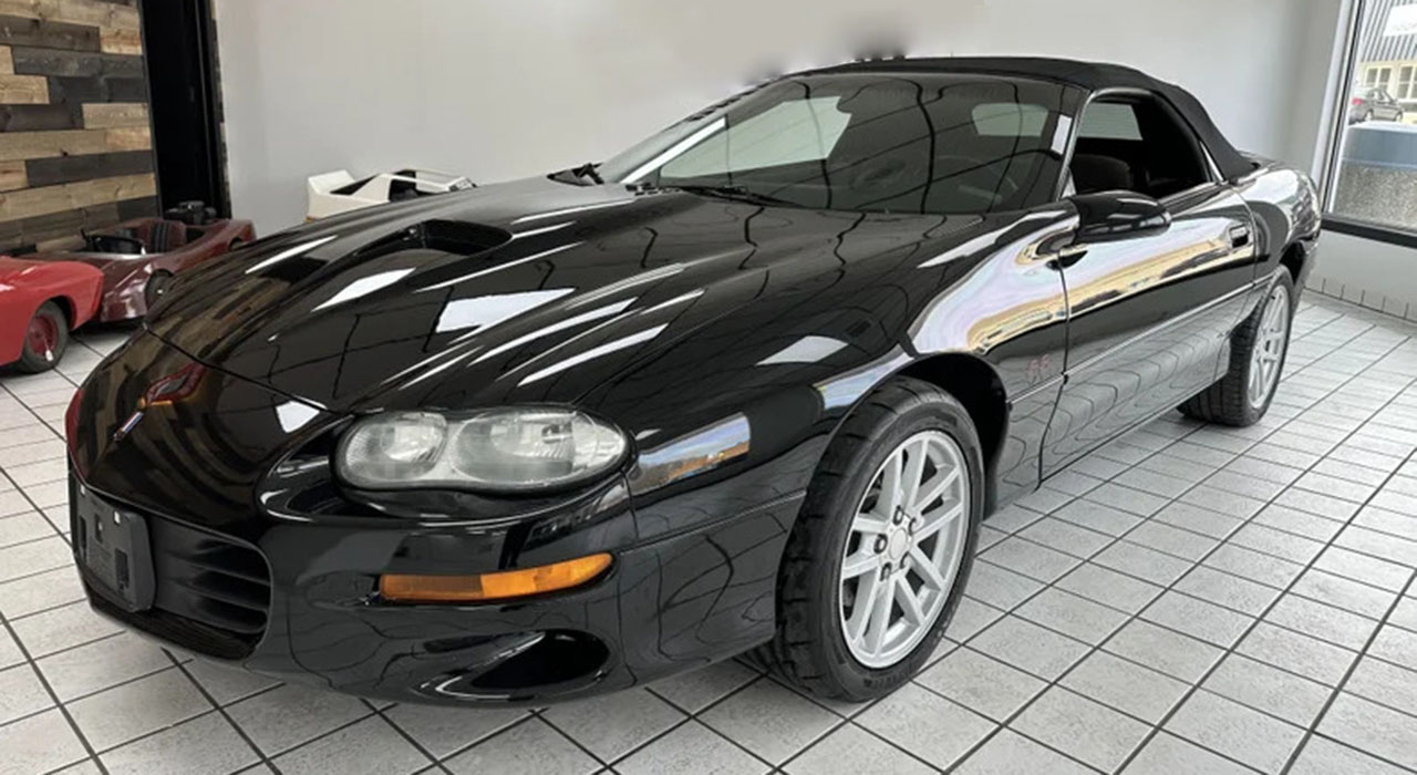 1st Image of a 2000 CHEVROLET CAMARO SS