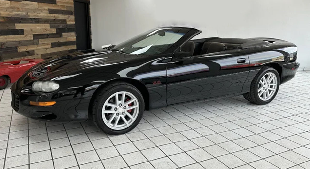 8th Image of a 2000 CHEVROLET CAMARO SS