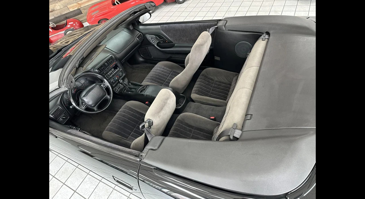 15th Image of a 2000 CHEVROLET CAMARO SS
