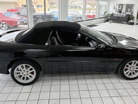 Image 12 of 33 of a 2000 CHEVROLET CAMARO SS