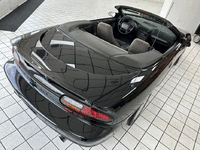 Image 14 of 33 of a 2000 CHEVROLET CAMARO SS