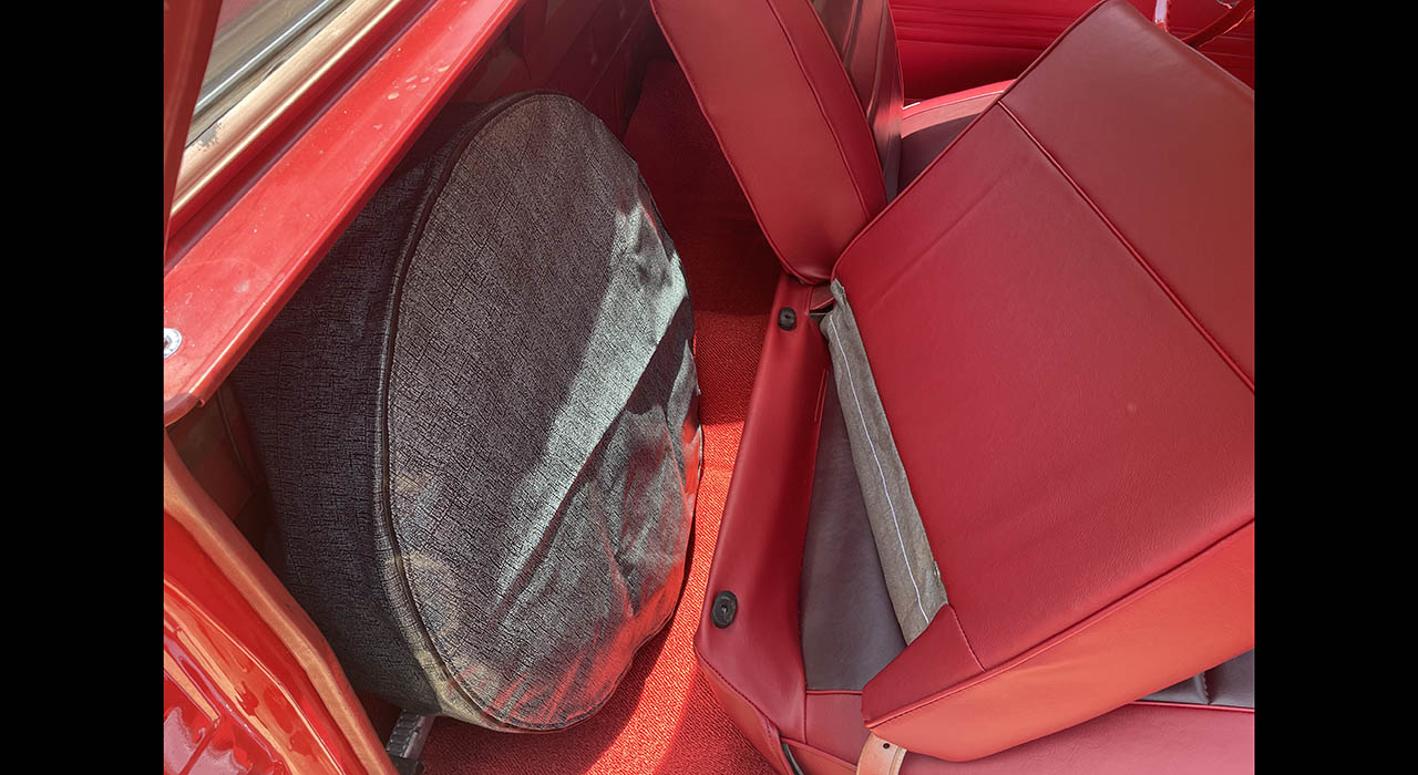 3rd Image of a 1965 CHEVROLET EL CAMINO