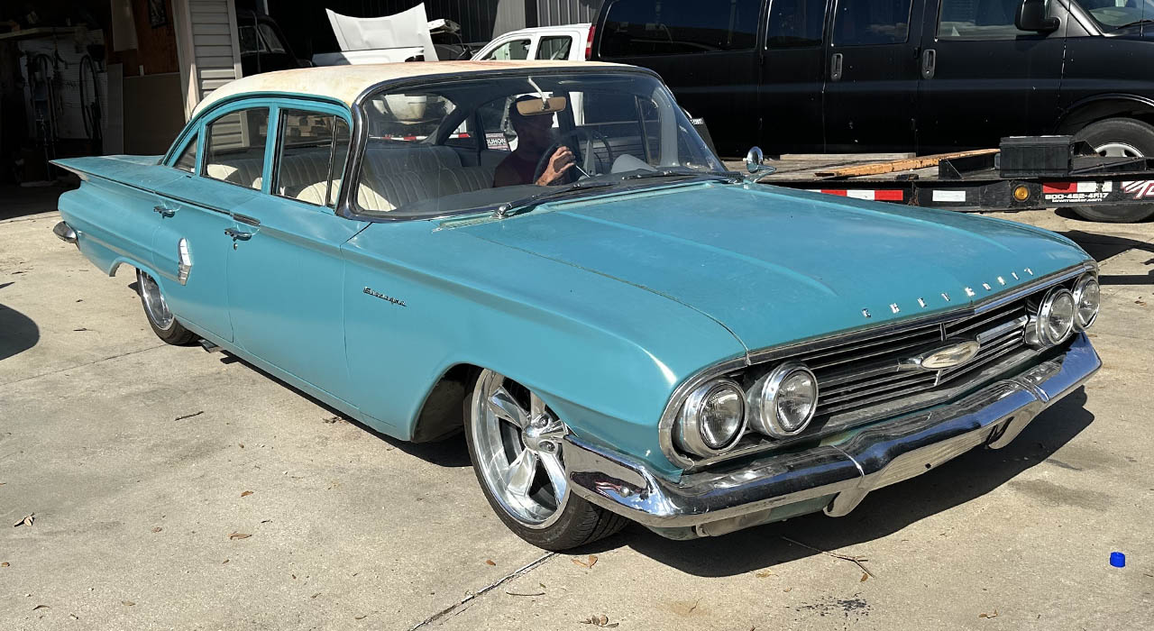1st Image of a 1960 CHEVROLET BISCAYNE