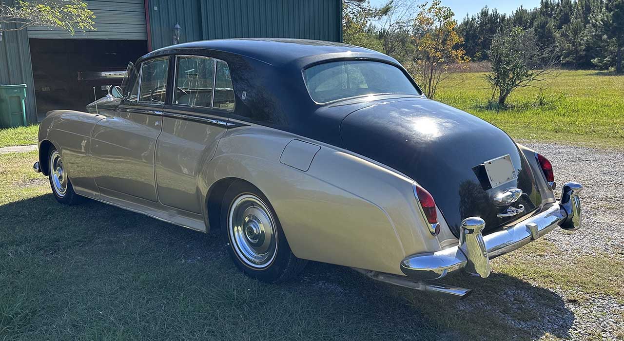2nd Image of a 1960 ROLLS ROYCE SILVER CLOUD 2