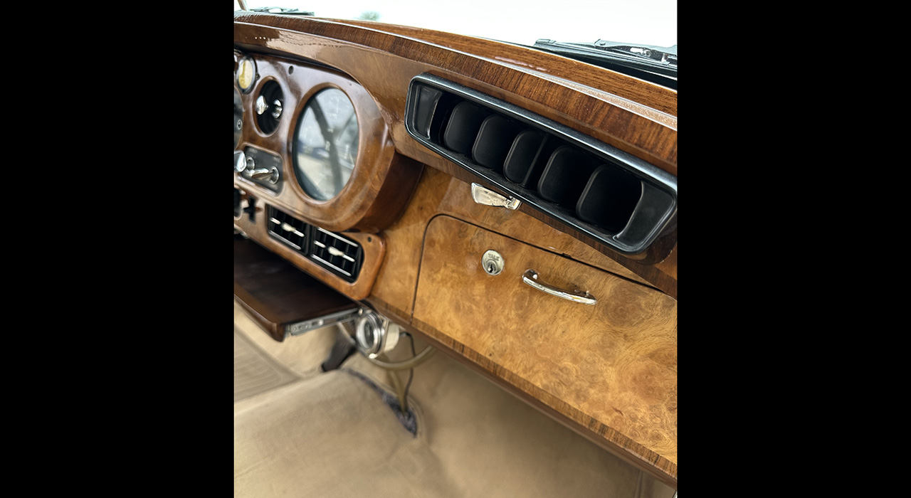 13th Image of a 1960 ROLLS ROYCE SILVER CLOUD 2