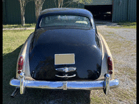 Image 8 of 19 of a 1960 ROLLS ROYCE SILVER CLOUD 2