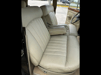 Image 9 of 19 of a 1960 ROLLS ROYCE SILVER CLOUD 2