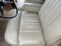 Image 12 of 19 of a 1960 ROLLS ROYCE SILVER CLOUD 2