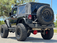 Image 9 of 29 of a 2011 JEEP WRANGLER RUBICON