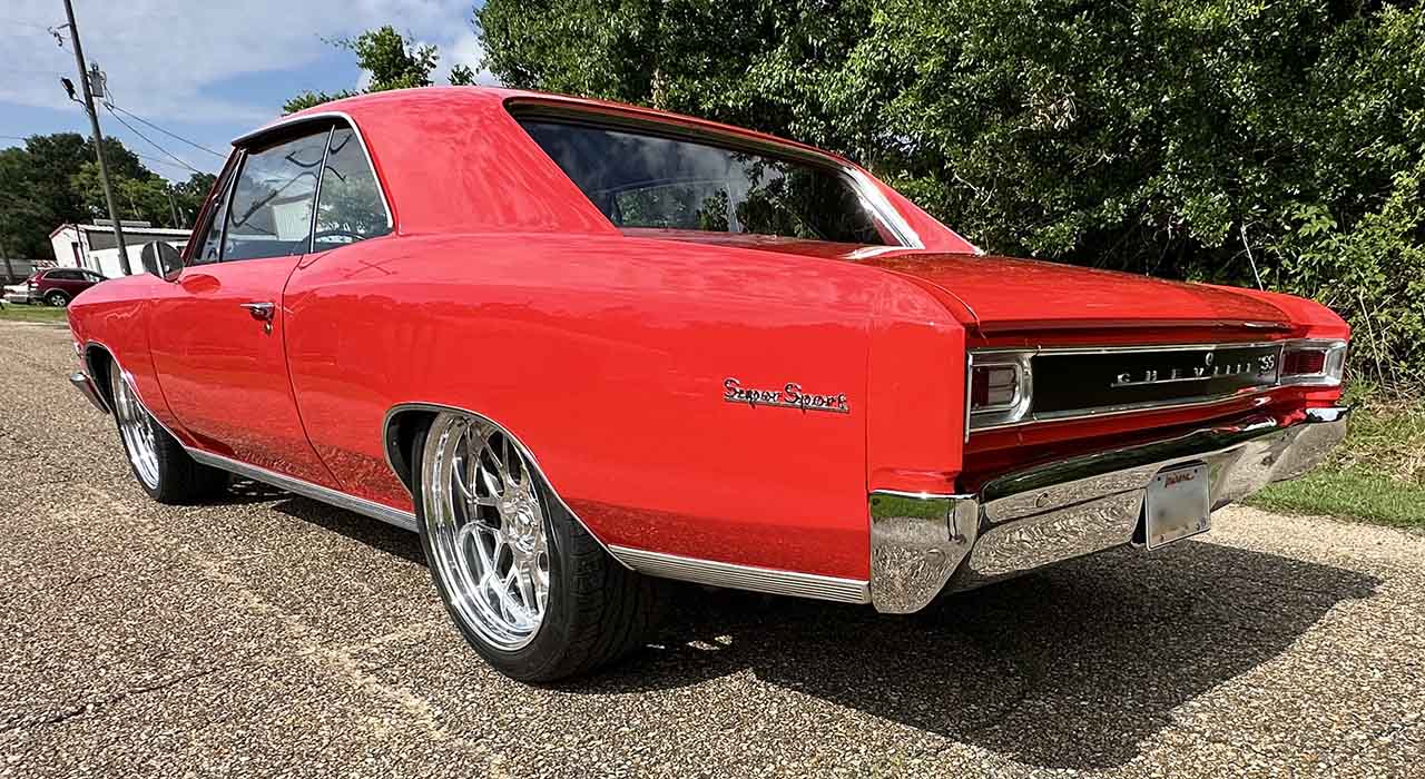 2nd Image of a 1966 CHEVROLET CHEVELLE SS