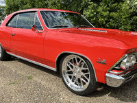 Image 2 of 18 of a 1966 CHEVROLET CHEVELLE SS