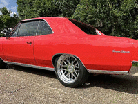 Image 5 of 18 of a 1966 CHEVROLET CHEVELLE SS