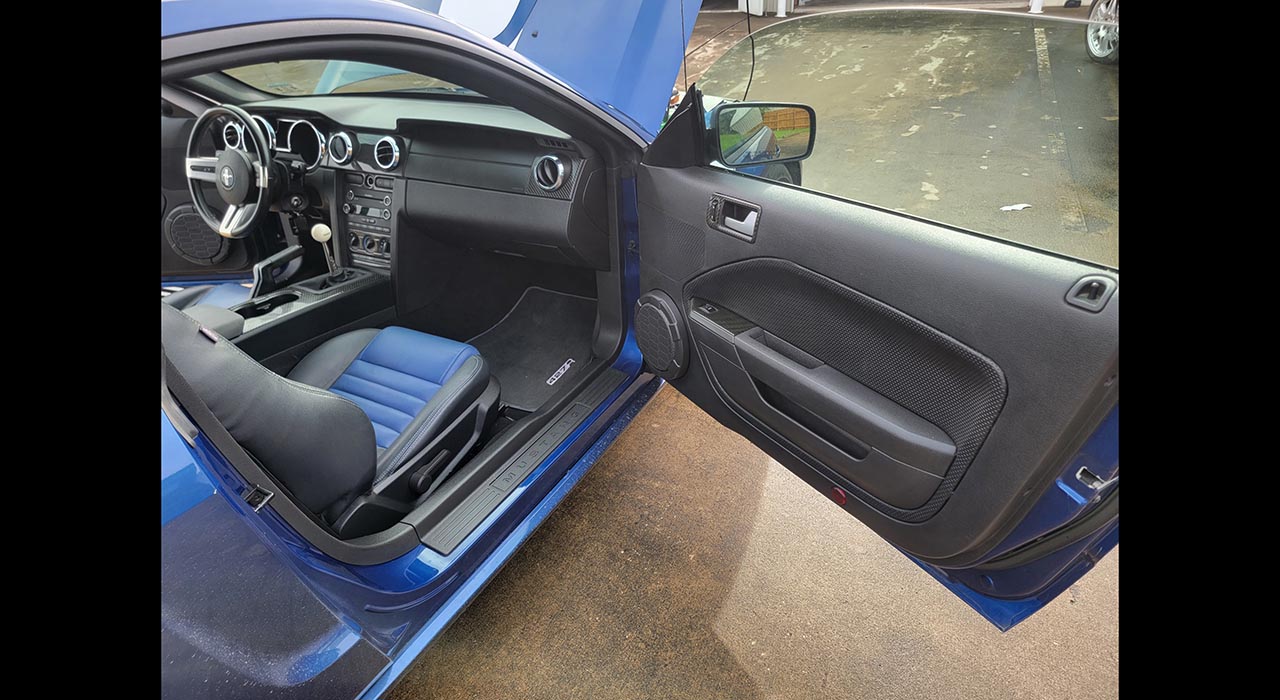 4th Image of a 2008 FORD MUSTANG GT ROUSH
