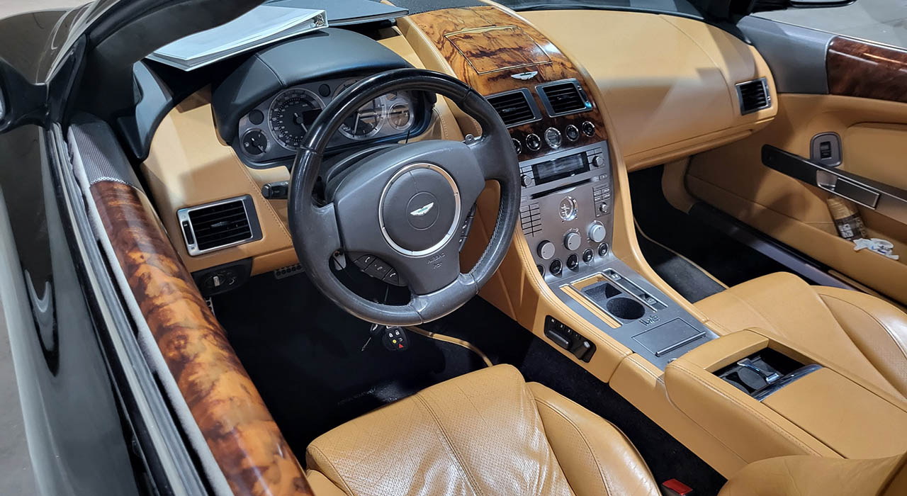 8th Image of a 2008 ASTON MARTIN DB9 VOLANTE