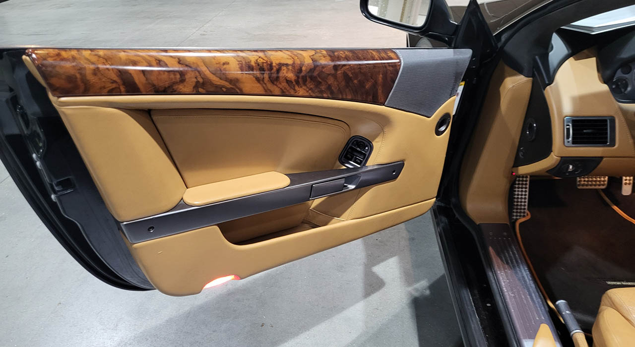 10th Image of a 2008 ASTON MARTIN DB9 VOLANTE