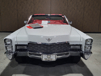 Image 3 of 9 of a 1968 CADILLAC DEVILLE