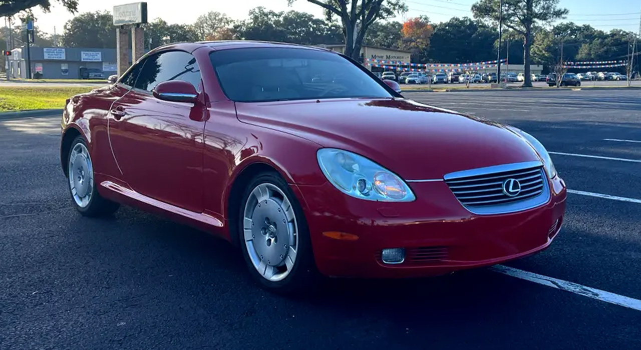 3rd Image of a 2002 LEXUS SC 430