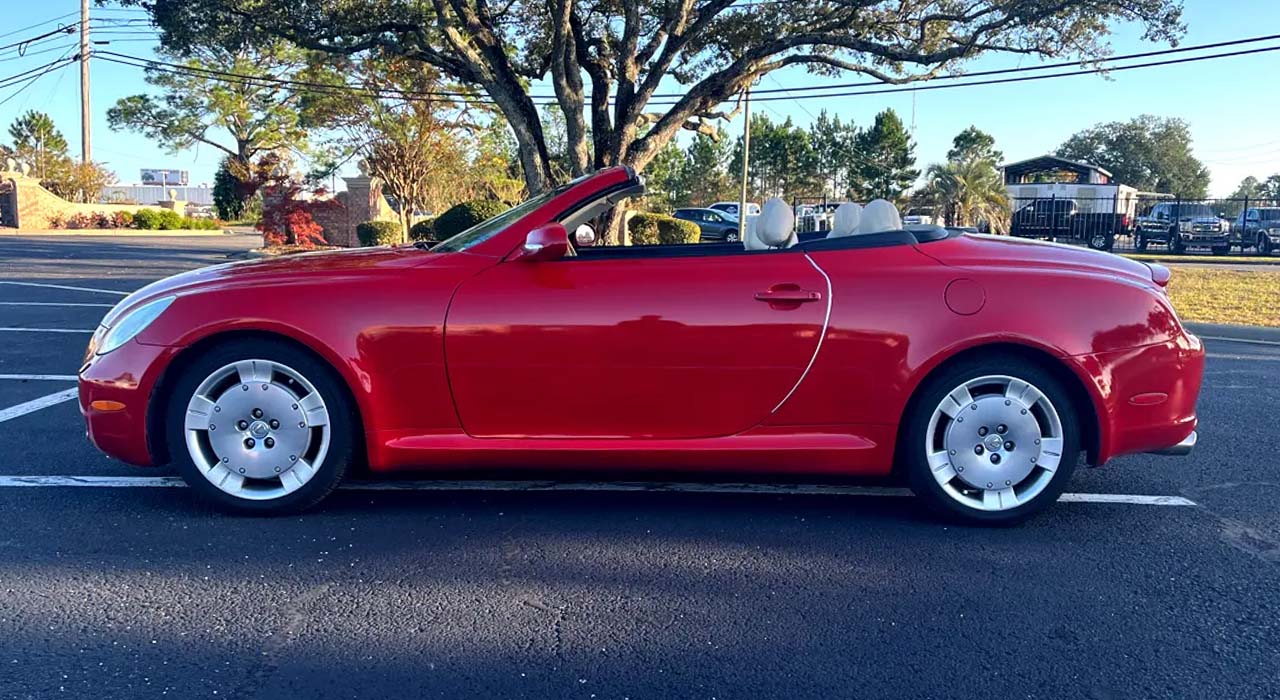 8th Image of a 2002 LEXUS SC 430