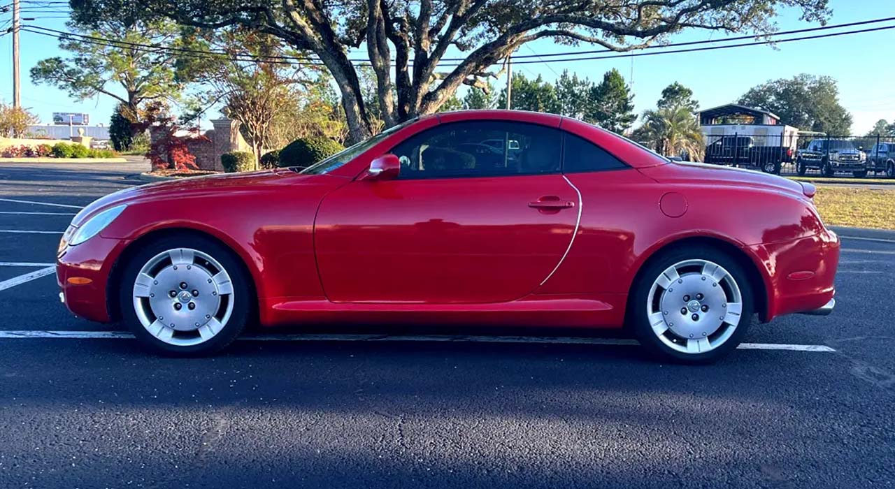 10th Image of a 2002 LEXUS SC 430