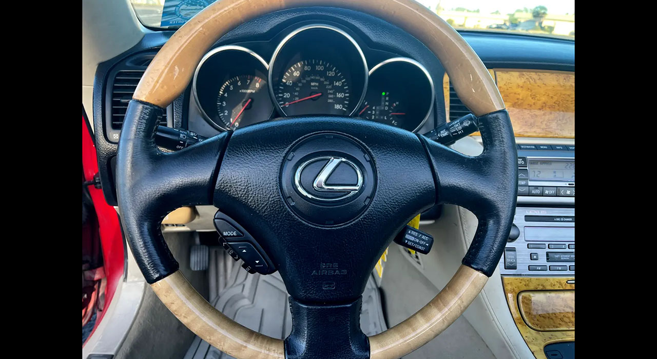22nd Image of a 2002 LEXUS SC 430