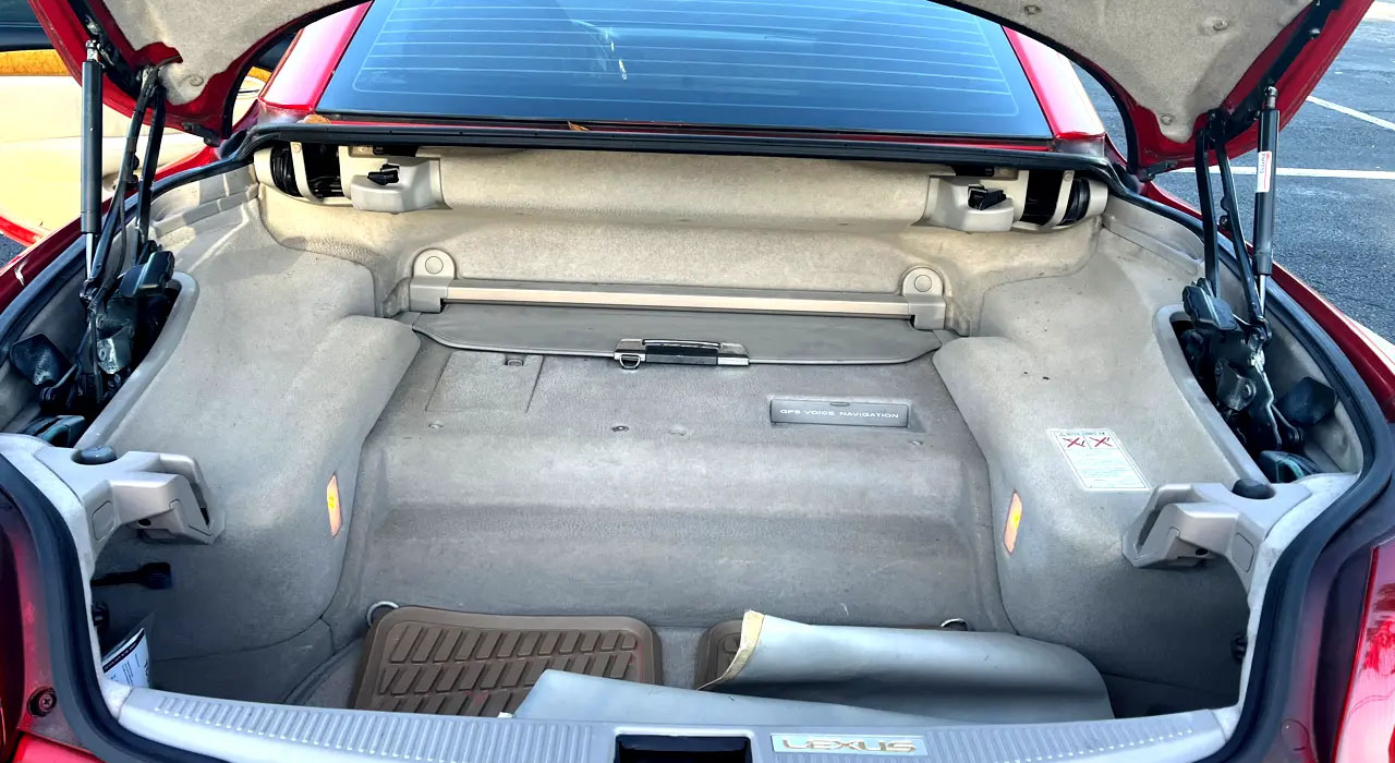 29th Image of a 2002 LEXUS SC 430