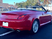 Image 6 of 31 of a 2002 LEXUS SC 430