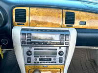 Image 25 of 31 of a 2002 LEXUS SC 430