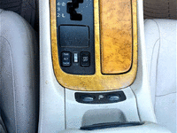 Image 28 of 31 of a 2002 LEXUS SC 430