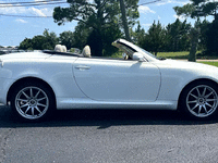 Image 8 of 31 of a 2005 LEXUS LC 430