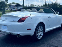 Image 11 of 31 of a 2005 LEXUS LC 430