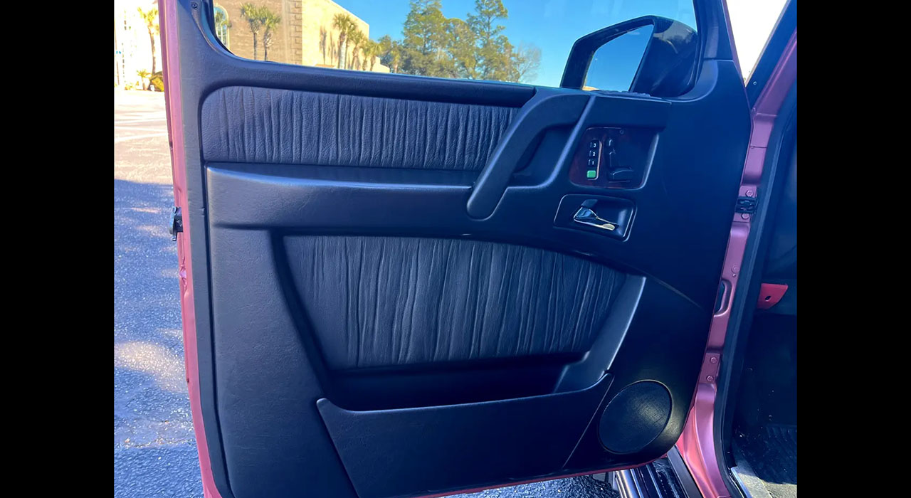 8th Image of a 2005 MERCEDES-BENZ G-CLASS G500