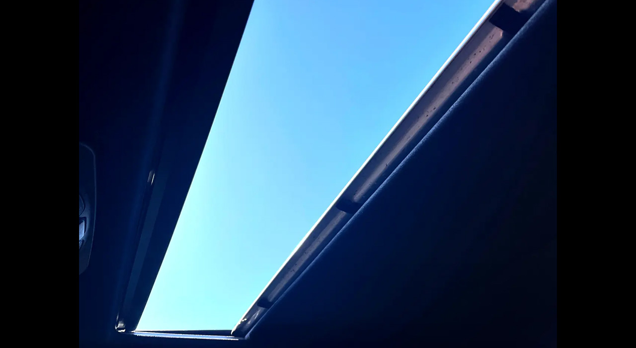 24th Image of a 2005 MERCEDES-BENZ G-CLASS G500