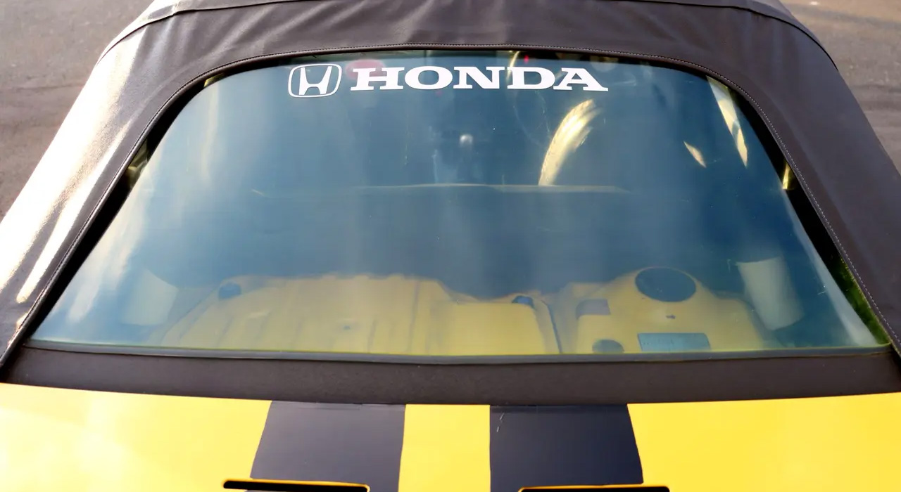 2nd Image of a 1991 HONDA BEAT