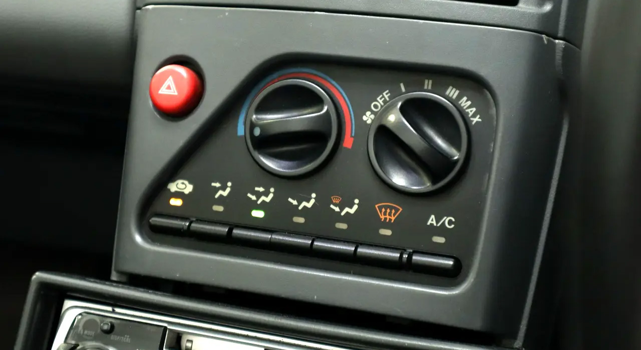 6th Image of a 1991 HONDA BEAT