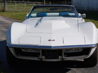 Image 4 of 21 of a 1969 CHEVROLET CORVETTE