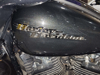 Image 6 of 10 of a 2006 HARLEY-DAVIDSON FLHX