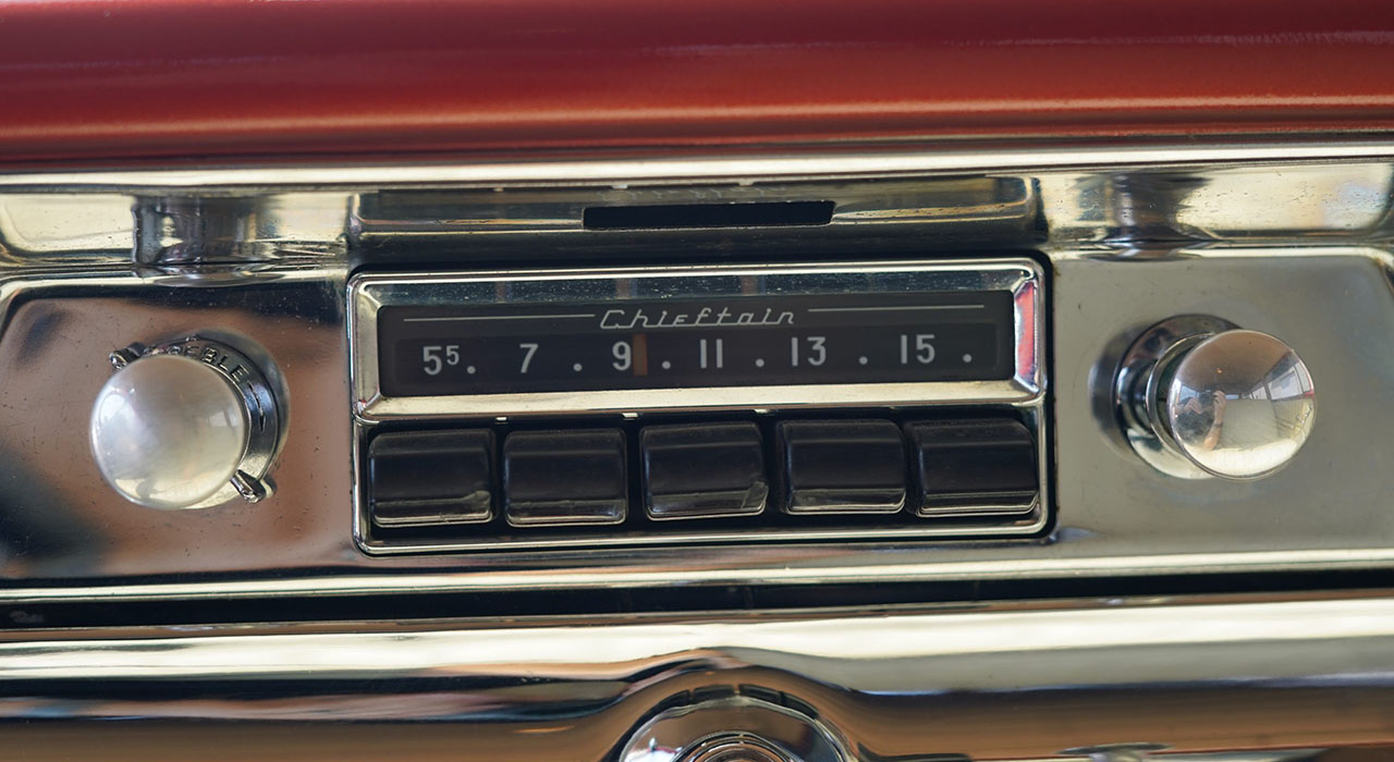 14th Image of a 1955 PONTIAC CHIEFTAIN STATION WAGON