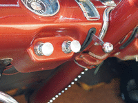 Image 19 of 35 of a 1955 PONTIAC CHIEFTAIN STATION WAGON