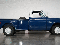 Image 4 of 21 of a 1969 CHEVROLET C10