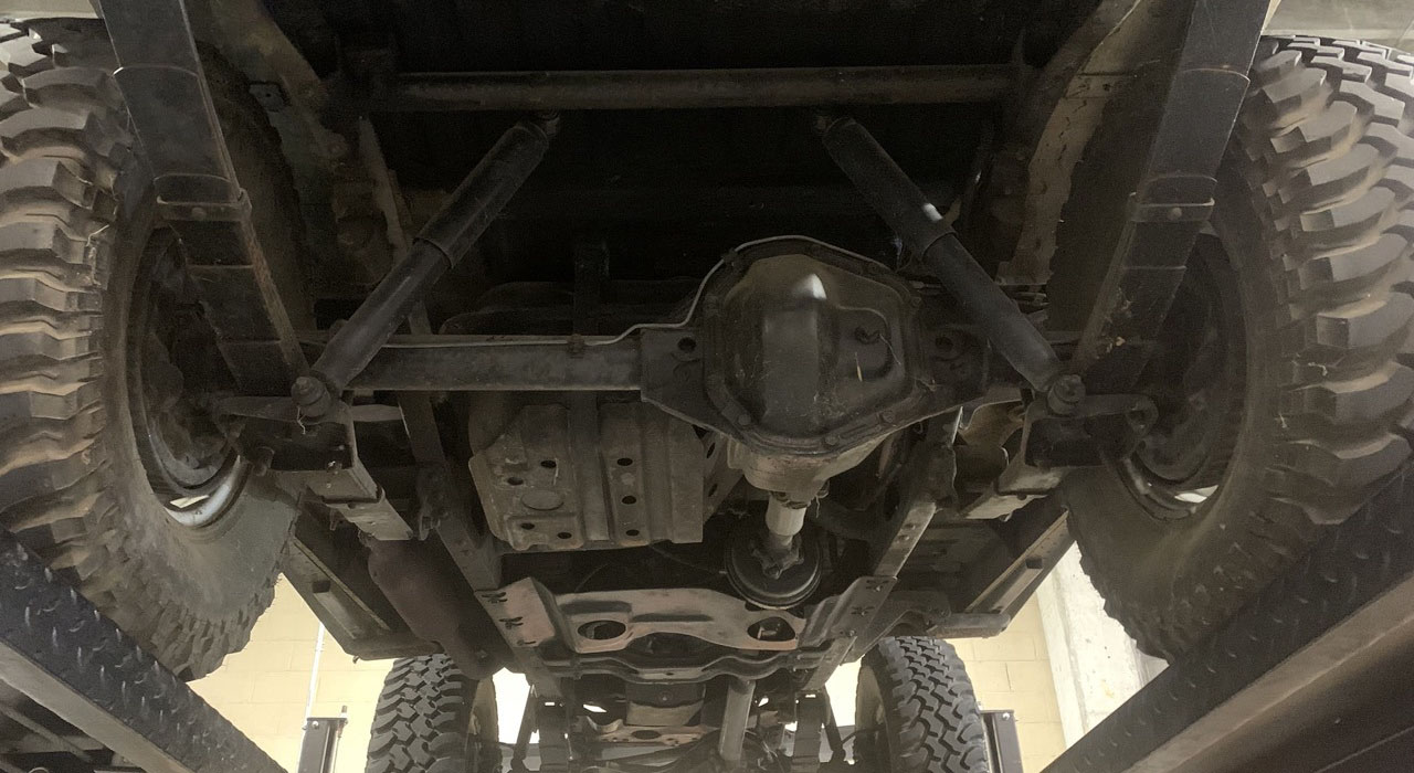 15th Image of a 1982 TOYOTA LAND CRUISER FJ40 4X4