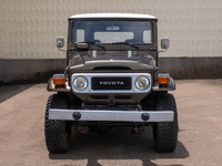 Image 6 of 17 of a 1982 TOYOTA LAND CRUISER FJ40 4X4