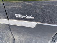 Image 9 of 13 of a 2000 LINCOLN TOWN CAR EXECUTIVE