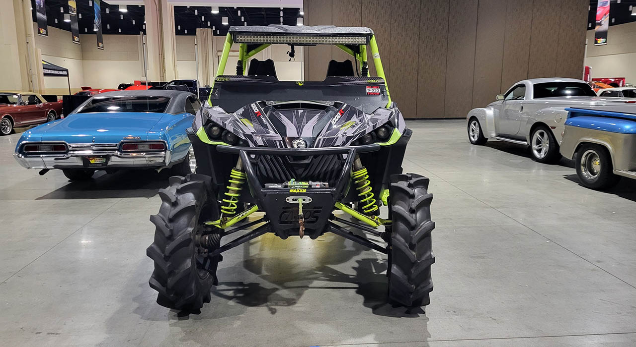 3rd Image of a 2015 CAN-AM MAVERICK