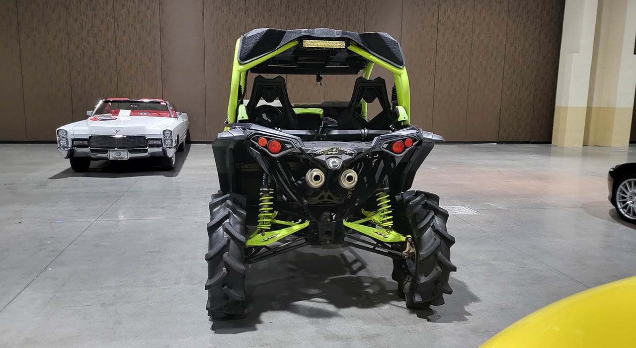 4th Image of a 2015 CAN-AM MAVERICK
